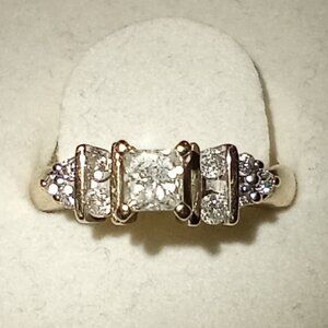10Kt Yellow Gold Princess & Round Diamond (0.48ctw) Engagement Ring